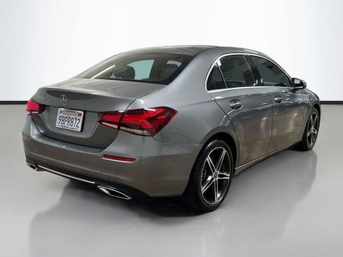 Used 2022 Mercedes-Benz A 220 image 7