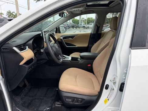 Certified 2024 Toyota RAV4 XLE w/ Convenience Package AWD/4WD image 10