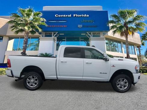 Used 2024 RAM 2500 Laramie AWD/4WD image 4