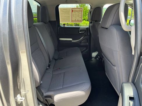 Used 2024 Nissan Frontier S AWD/4WD image 22
