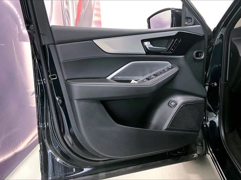 Used 2025 Acura MDX SH-AWD w/ Technology Package image 24