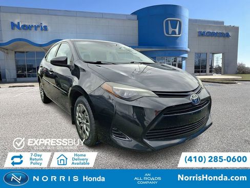 Used 2017 Toyota Corolla LE w/ Carpet Mat Package (TMS) image 1