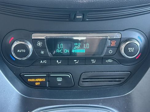 Used 2016 Ford Escape SE w/ Equipment Group 201A FWD image 22