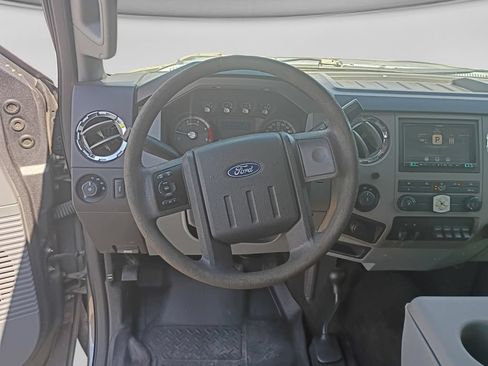 Used 2012 Ford F250 XLT AWD/4WD image 13