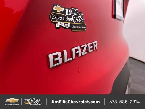 Used 2021 Chevrolet Blazer LT FWD image 29