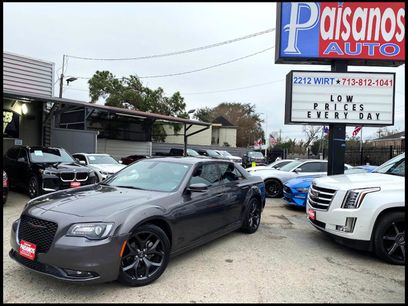 Used 2023 Chrysler 300 S