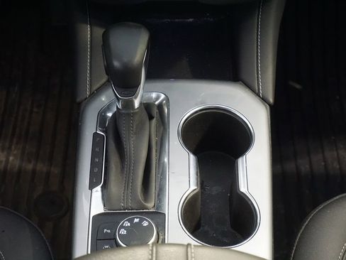 Used 2024 Chevrolet Blazer LT image 30