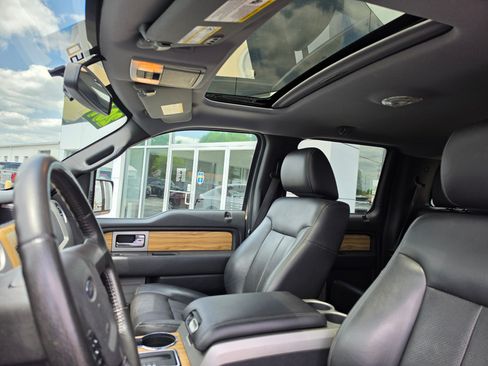 Used 2011 Ford F150 Lariat w/ Lariat Chrome Pkg AWD/4WD image 11