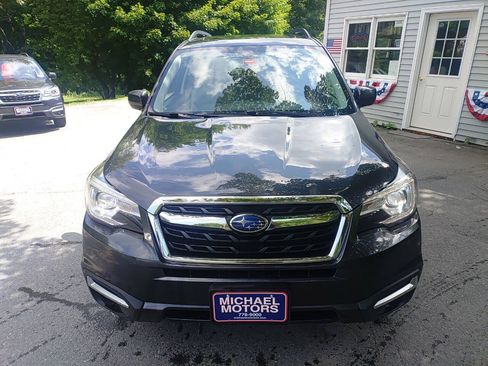 Used 2017 Subaru Forester 2.5i Limited AWD/4WD image 6