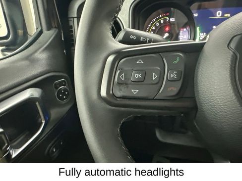 Used 2025 Jeep Wrangler Unlimited Sport S 4xe AWD/4WD image 35
