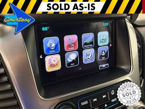 Used 2017 Chevrolet Suburban LT w/ Luxury Package RWD image 28
