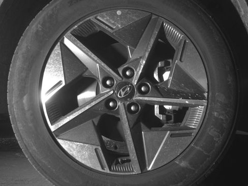 Used 2025 Hyundai Tucson SEL image 13