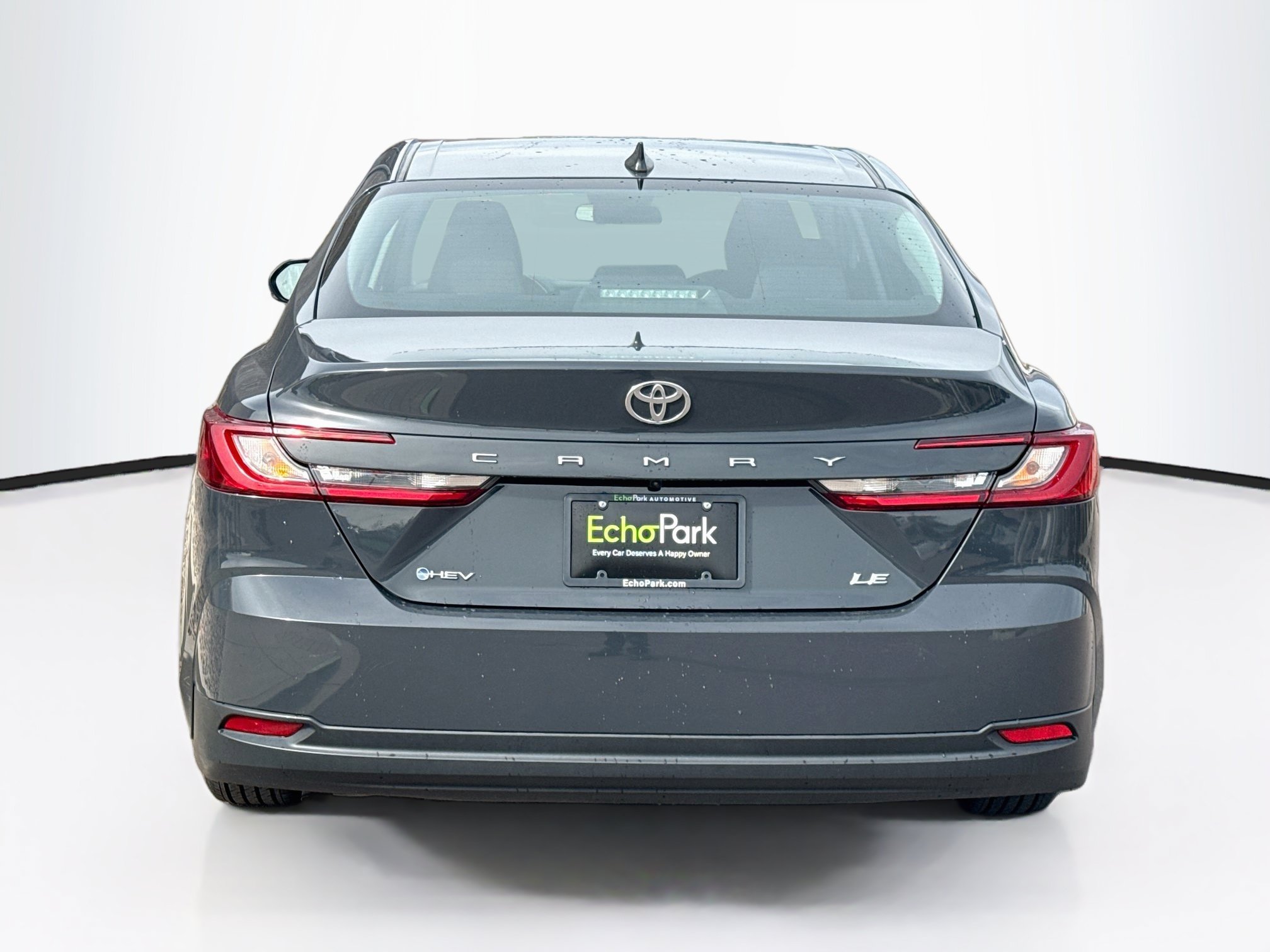 Used 2025 Toyota Camry LE FWD image 7