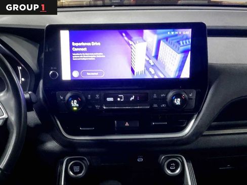 Certified 2024 Toyota Grand Highlander AWD image 7