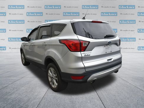 Used 2019 Ford Escape SE FWD image 8