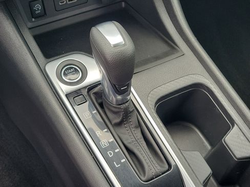 Used 2024 Nissan Sentra SV FWD image 28