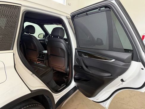 Used 2018 BMW X5 sDrive35i RWD image 19
