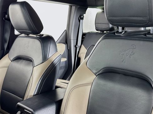 Used 2021 Ford Bronco Wildtrak image 18