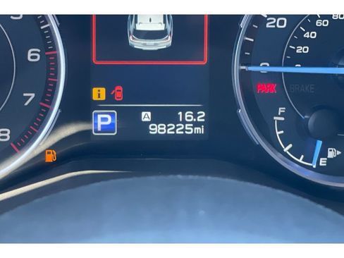 Used 2022 Subaru Ascent Limited w/ Technology Package AWD/4WD image 42