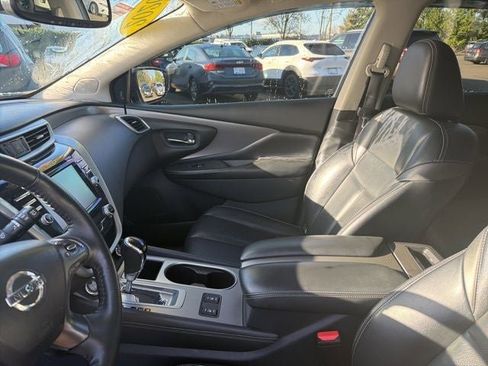 Used 2020 Nissan Murano SL w/ Moonroof Package image 10