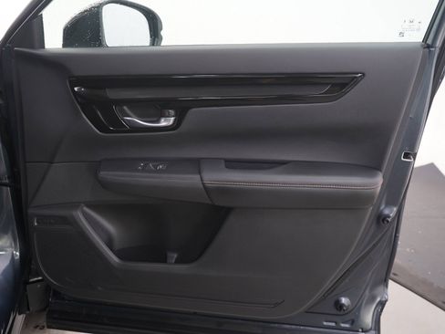 Used 2023 Honda CR-V Sport Touring image 12
