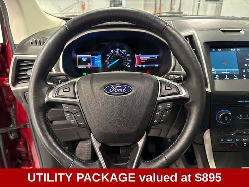Used 2017 Ford Edge SEL w/ Equipment Group 201A AWD/4WD image 6