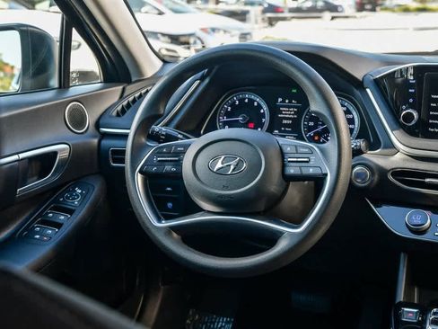 Used 2023 Hyundai Sonata SEL w/ Preferred Accessory Package image 12