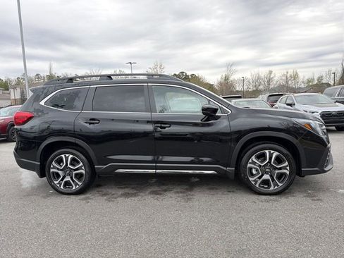 New 2026 Subaru Ascent Limited image 2