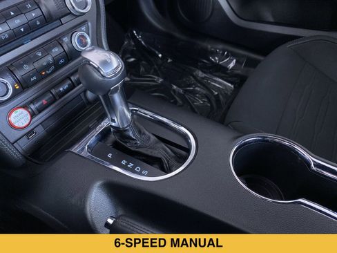 Used 2016 Ford Mustang GT RWD image 7