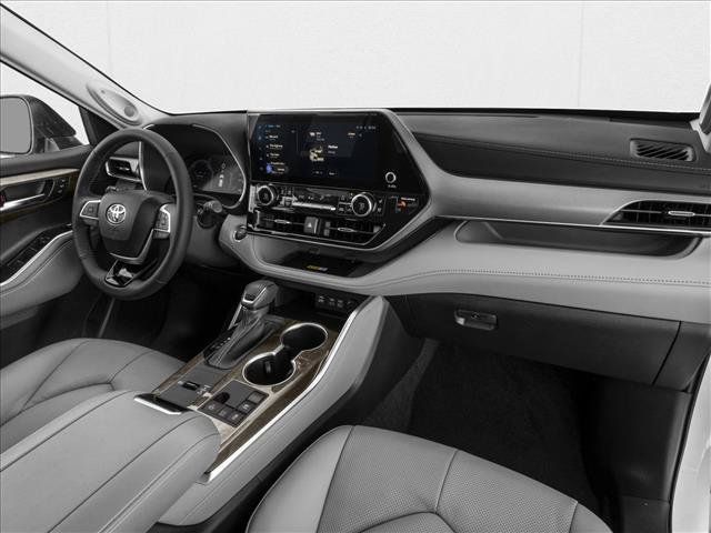 New 2026 Toyota Highlander Limited AWD/4WD image 11
