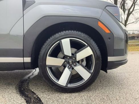 Certified 2024 Hyundai Santa Fe Limited image 42