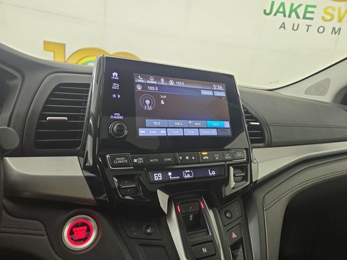 Used 2019 Honda Odyssey EX-L image 20