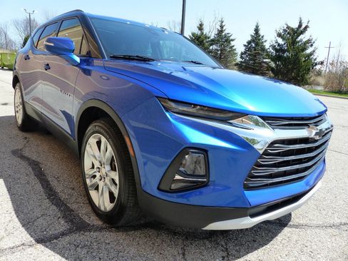 Used 2019 Chevrolet Blazer LT w/ Sun and Wheels Package FWD image 11