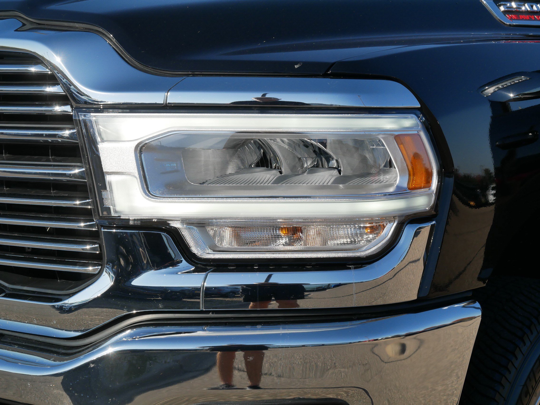 Used 2024 RAM 2500 Laramie w/ Safety Group AWD/4WD image 16