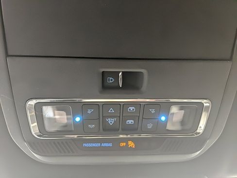 Used 2023 Ford F150 Raptor w/ Raptor 37 Performance Package image 31