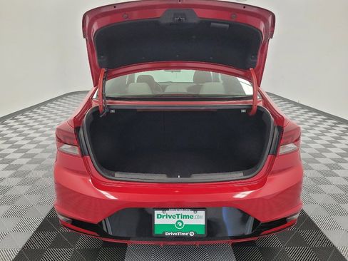 Used 2019 Hyundai Elantra SEL image 29