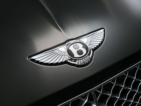 Certified 2023 Bentley Continental GT Azure image 13
