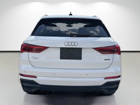 Used 2020 Audi Q3 2.0T Premium AWD/4WD image 4