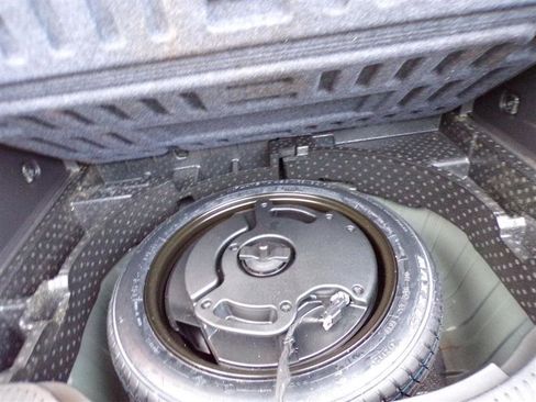 Used 2016 Buick Encore AWD image 39