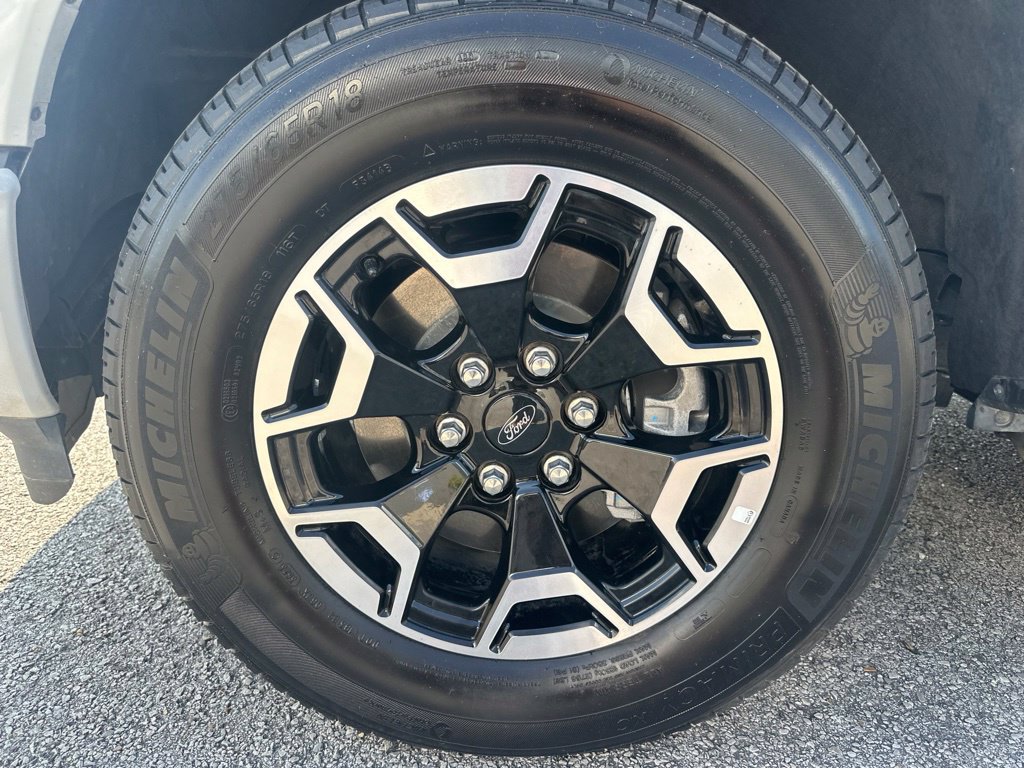 Used 2023 Ford F150 Lightning XLT AWD/4WD image 9