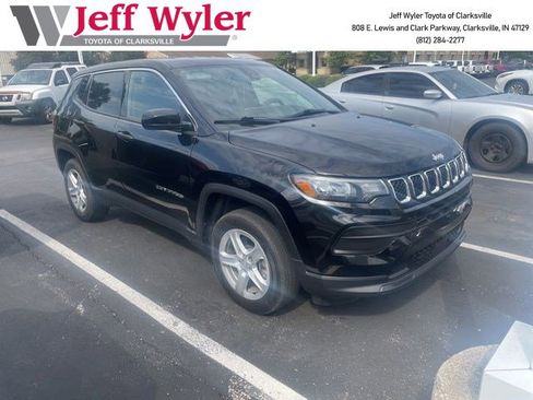 Used 2023 Jeep Compass Sport AWD/4WD image 1