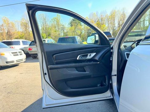 Used 2015 GMC Terrain SLE image 9