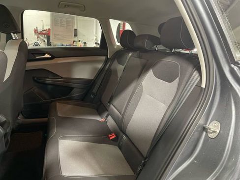 Used 2023 Volkswagen Taos S w/ Driver Assistance Package image 21