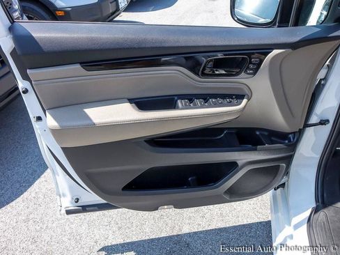 Used 2023 Honda Odyssey Elite image 22