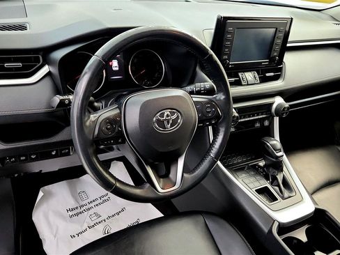 Certified 2020 Toyota RAV4 XLE Premium image 35