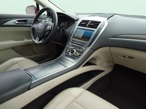 Used 2018 Lincoln MKZ Reserve w/ Climate Package AWD/4WD image 28
