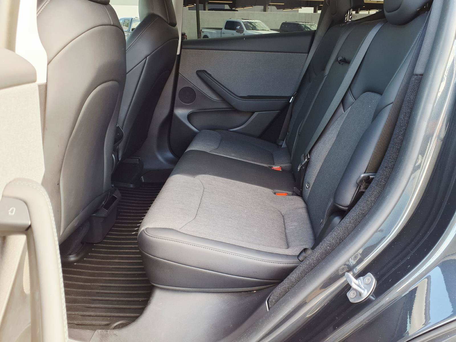 Used 2026 Tesla Model Y 2WD image 16