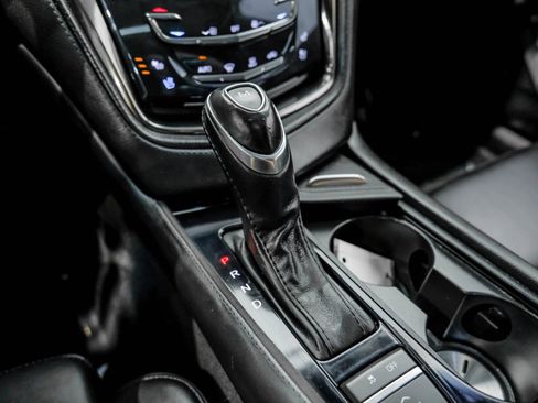 Used 2018 Cadillac CTS V w/ Luxury Package image 35