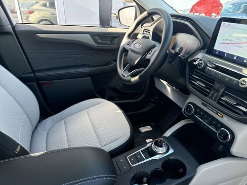 New 2025 Ford Escape Active image 15