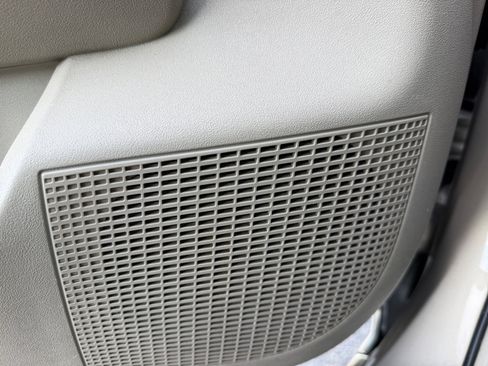 Used 2008 Toyota Prius Base image 27